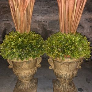 SET of custom made exterior fake plants in vases